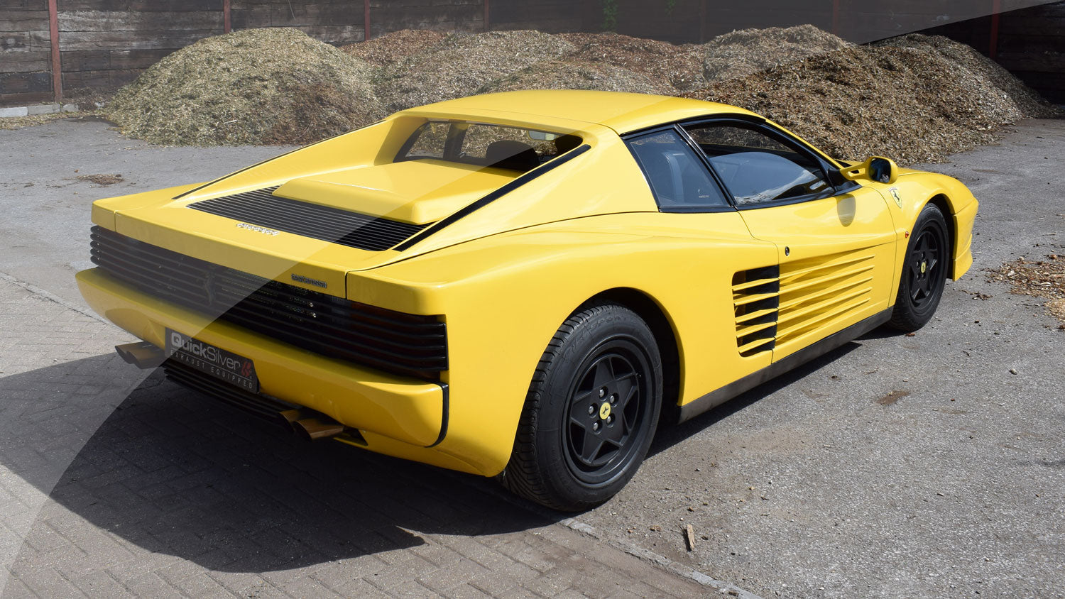 Bernard Kerr's Retro Ferrari Testarossa with supersonic QuickSilver Sport Exhaust and Decat Pipes